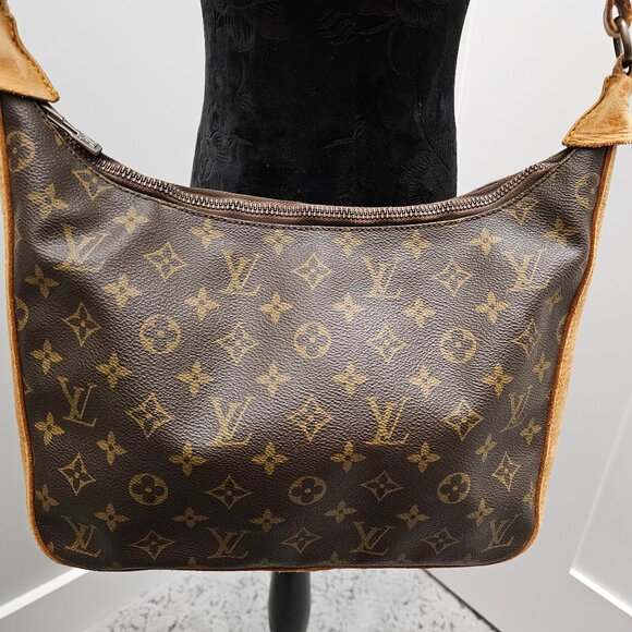 Louis Vuitton Monogram Canvas Hobo Bag - Picture 2 of 14
